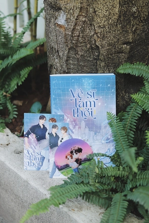 bộ vệ sĩ tạm thời - tập 1 - bản đặc biệt kèm bìa áo - tặng kèm bookmark bồi cứng hai mặt + postcard + lót ly acrylic - Ảnh 4