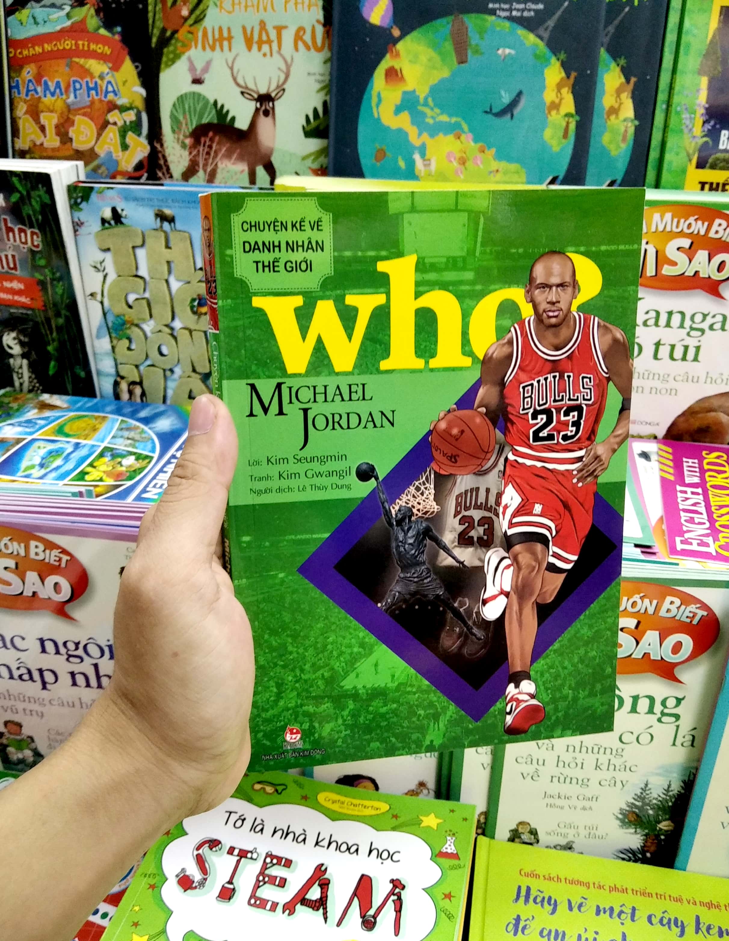 Bộ
Who? Chuyện Kể Về Danh Nhân Thế Giới - Michael Jordan - Ảnh 7