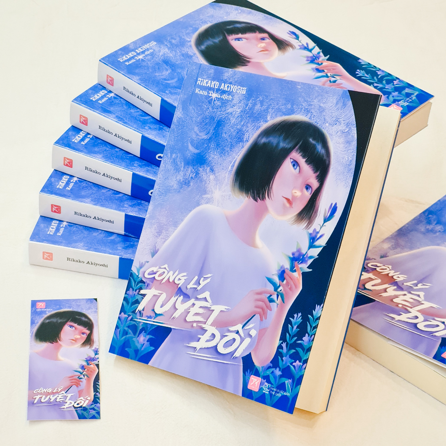 công lý tuyệt đối - tặng kèm bookmark - Ảnh 3