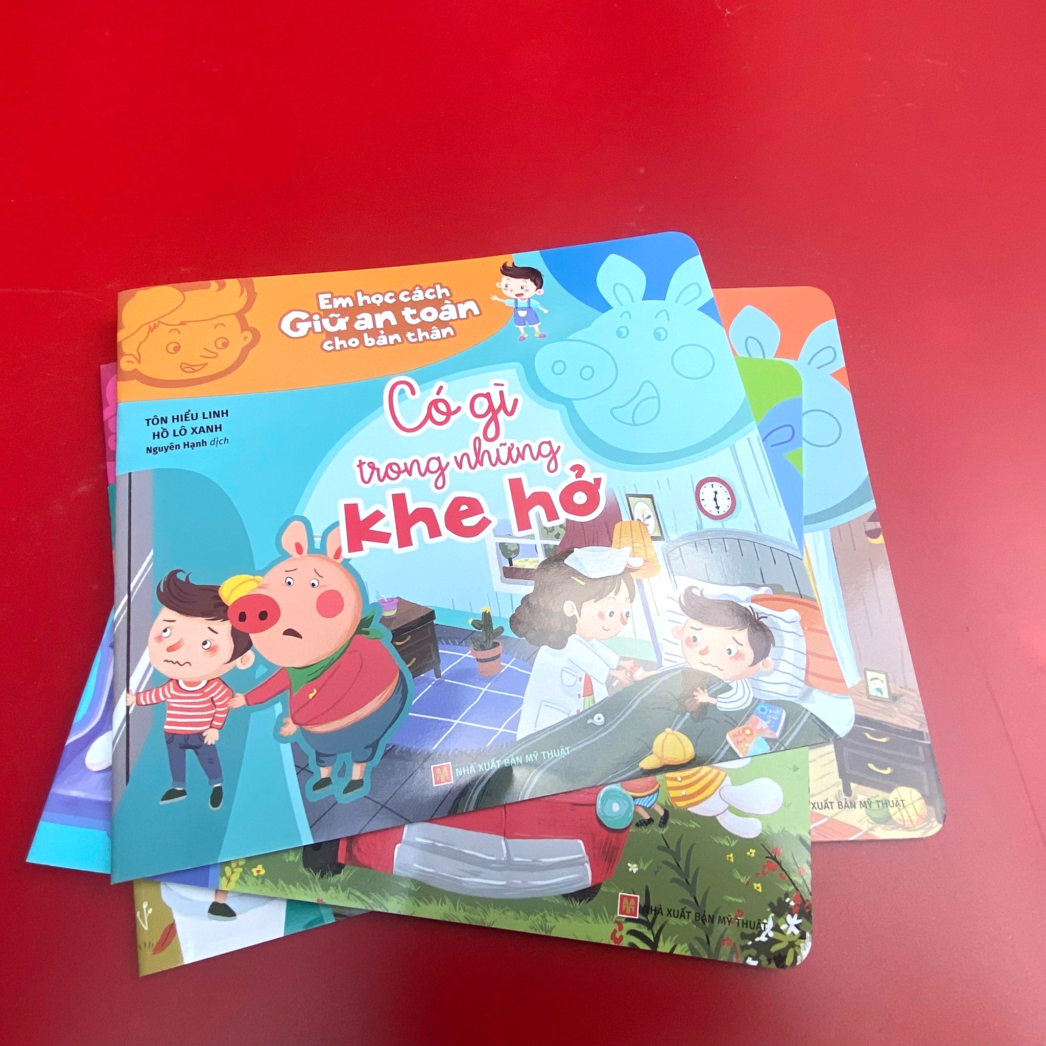 em học cách giữ an toàn cho bản thân - có gì trong khe hở - Ảnh 6