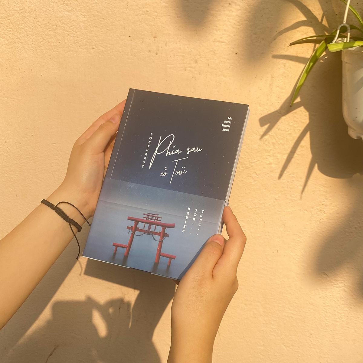 phía sau cỗ torii - lạc bước thanh xuân - Ảnh 6