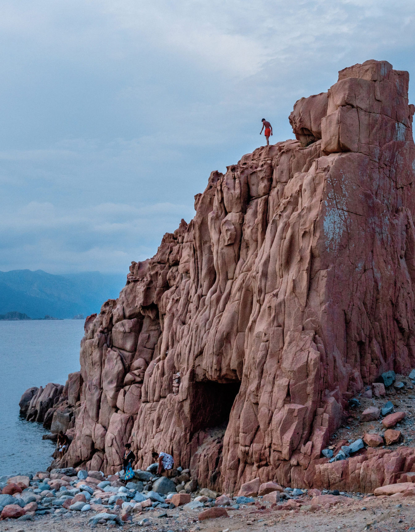 the blue zones secrets for living longer - Ảnh 4